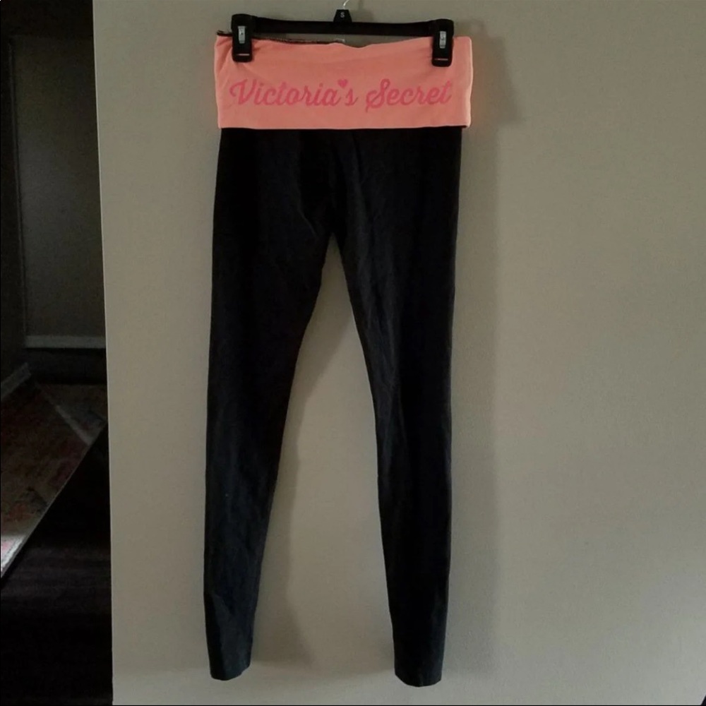 VS leggings